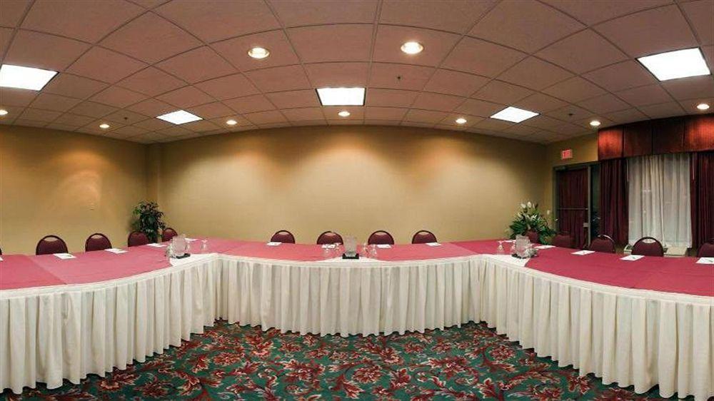 Holiday Inn Hotel&Suites Wausau-Rothschild, an IHG Hotel Exterior foto