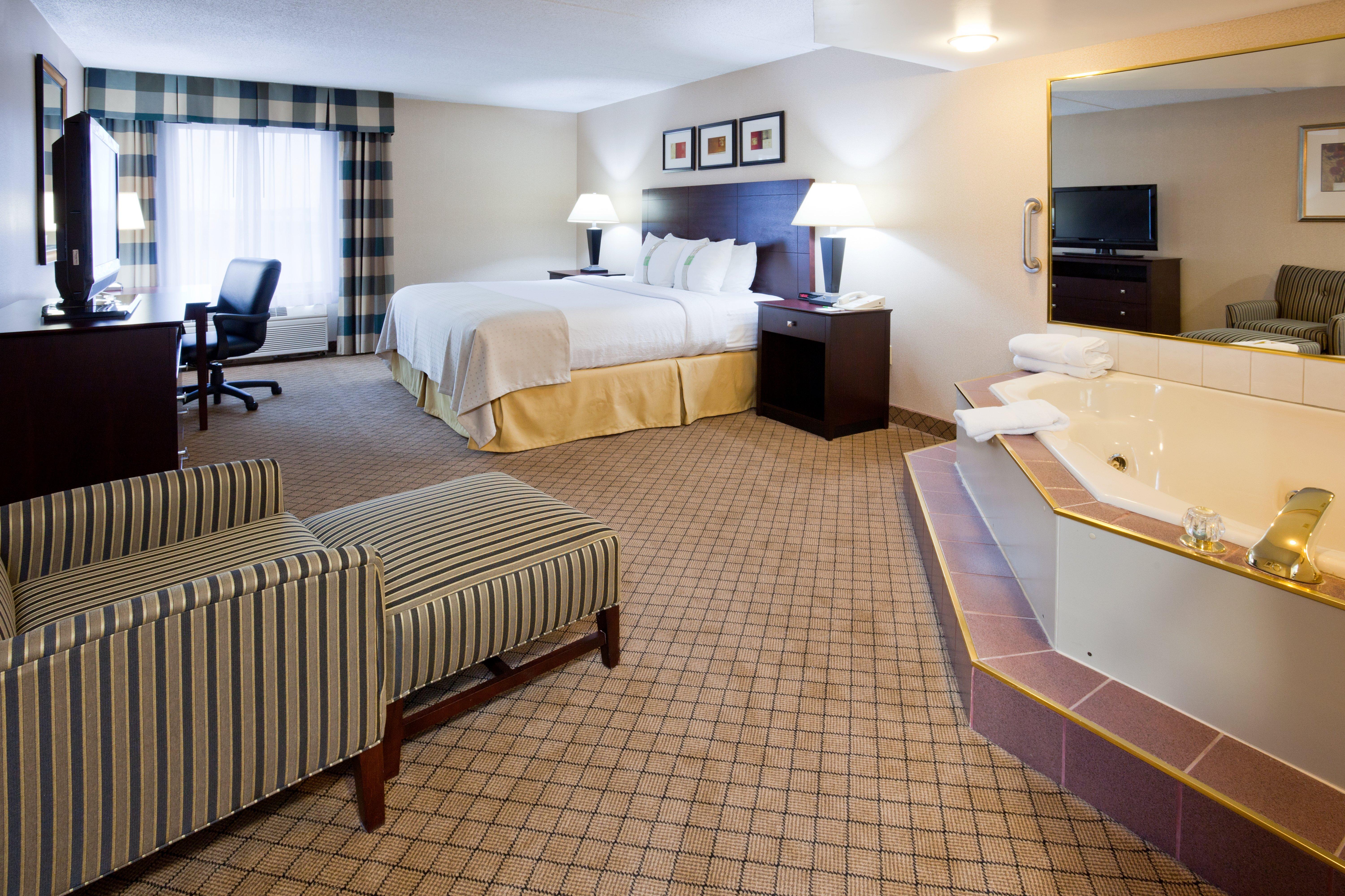 Holiday Inn Hotel&Suites Wausau-Rothschild, an IHG Hotel Exterior foto