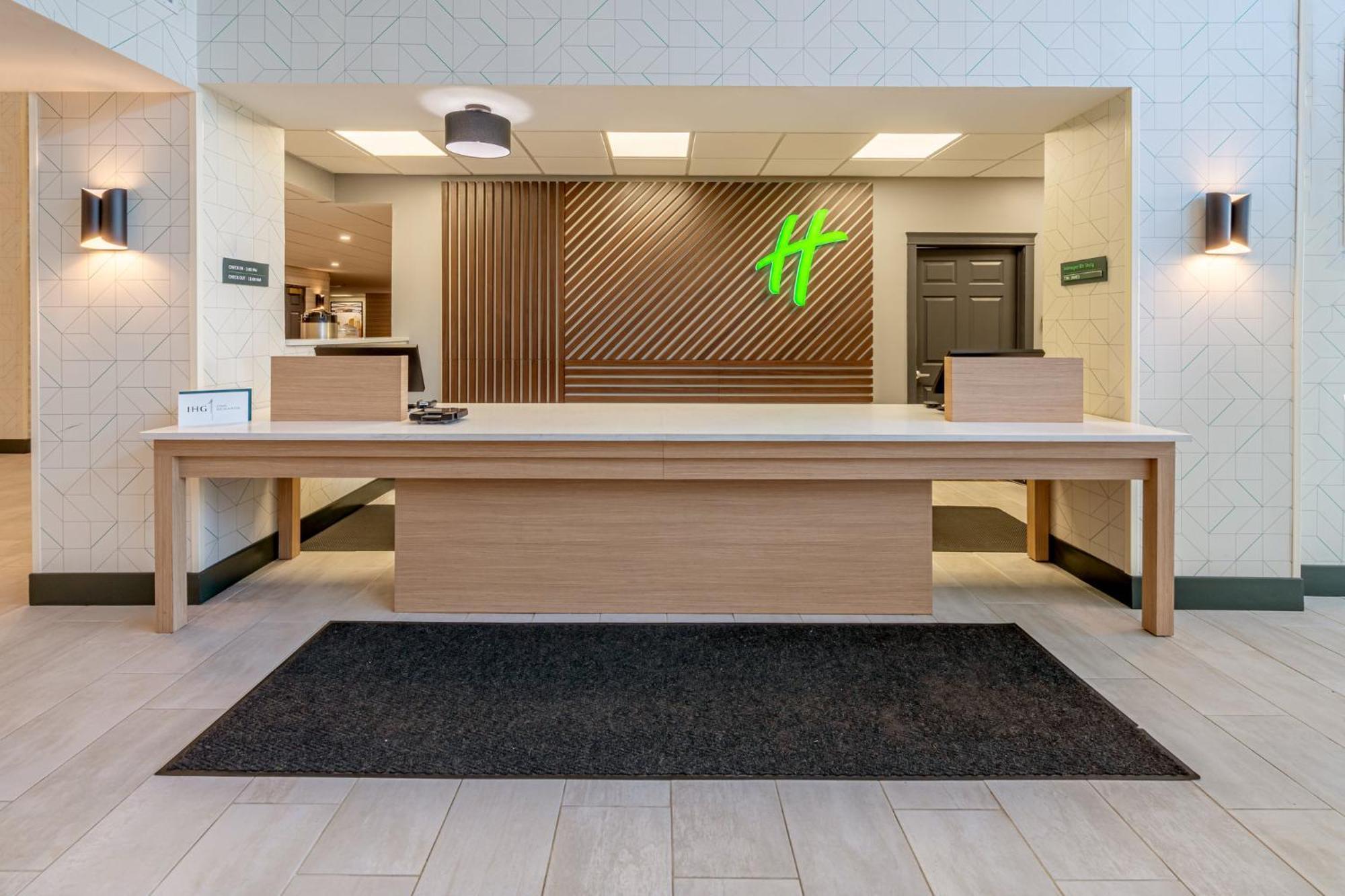 Holiday Inn Hotel&Suites Wausau-Rothschild, an IHG Hotel Exterior foto